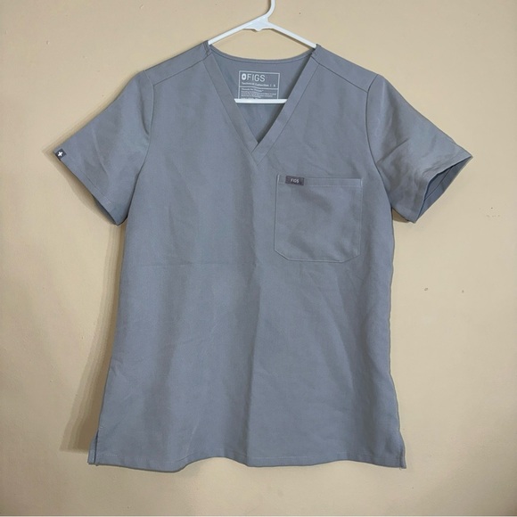 Figs scrubs technical collection top gray small one pocket - Picture 1 of 6